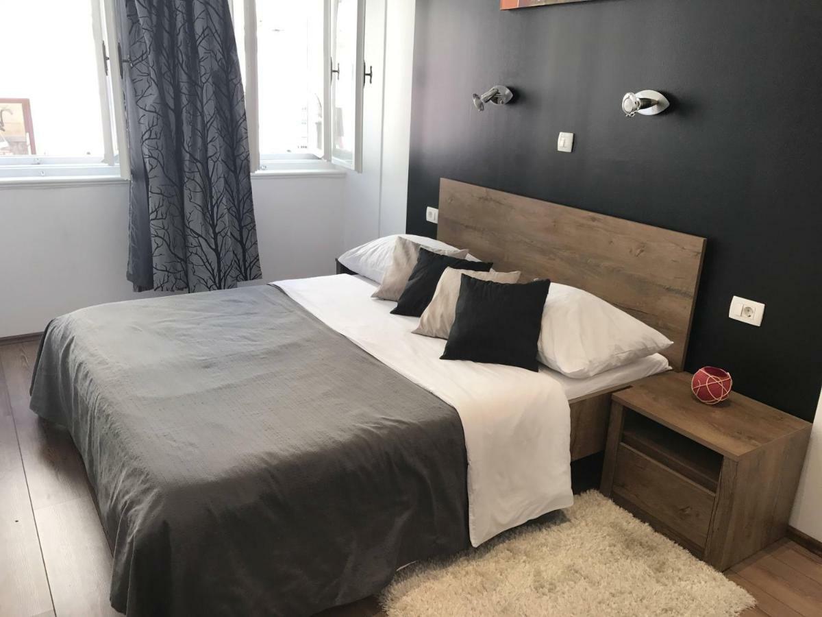 Pula Antic Rooms In Center (Adults Only) Экстерьер фото